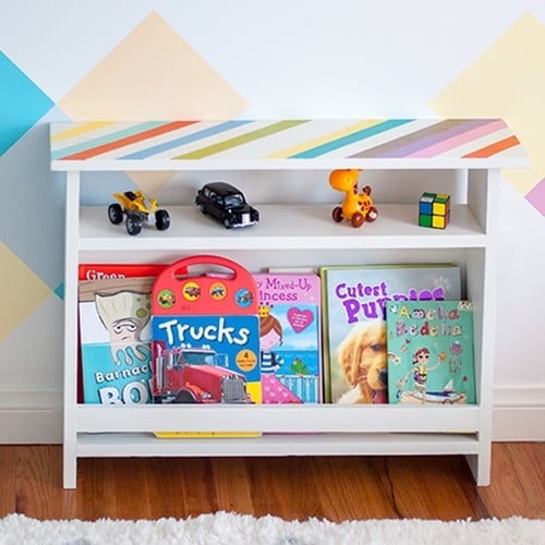This DIY Kids bedside table combines function and style. This kids furniture has book storage for easy access to bedtime reading. Add organization to the kids' room with this easy beginner woodworking project!