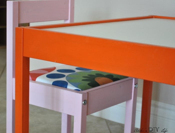 Add fun and color to the plain Ikea Latt table and chair set with this awesome hack!