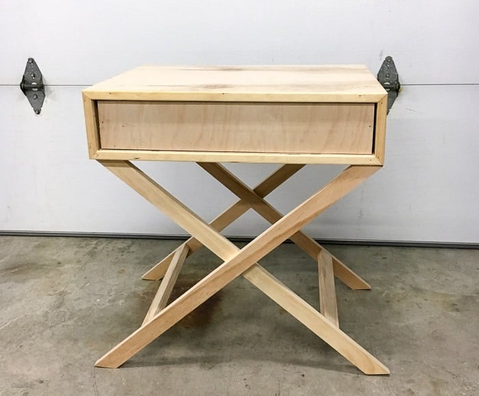 how to build an X-leg accent table.