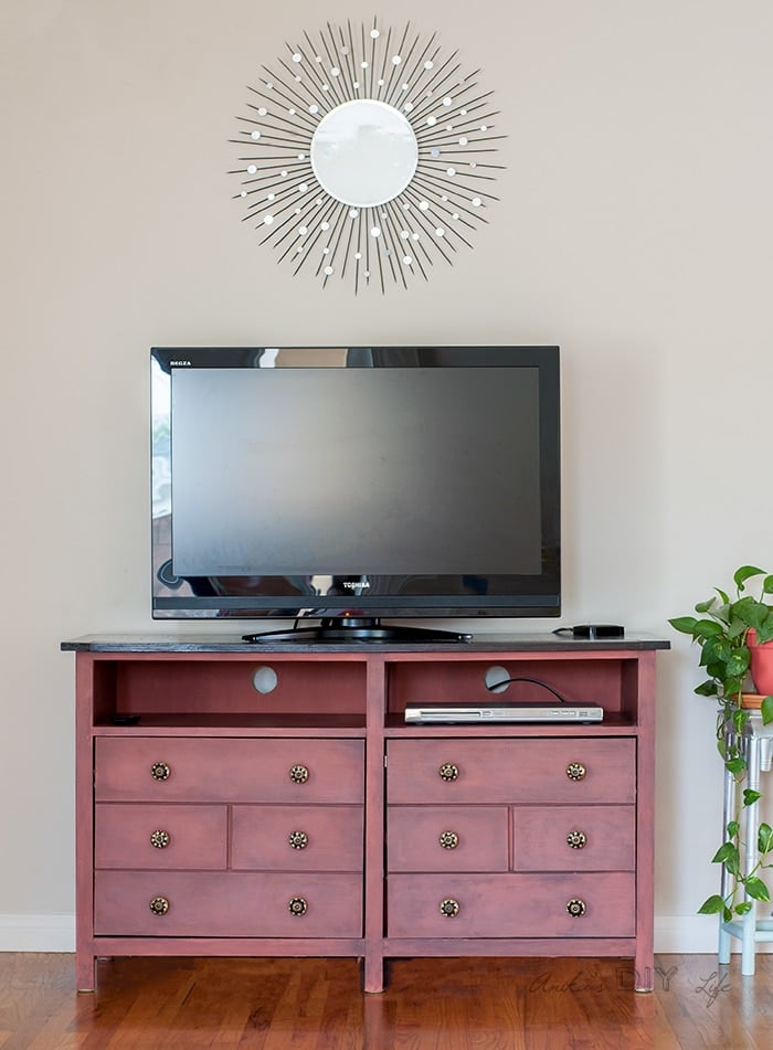 Love this! A DIY Faux Apothecary cabinet - Based on free plans!