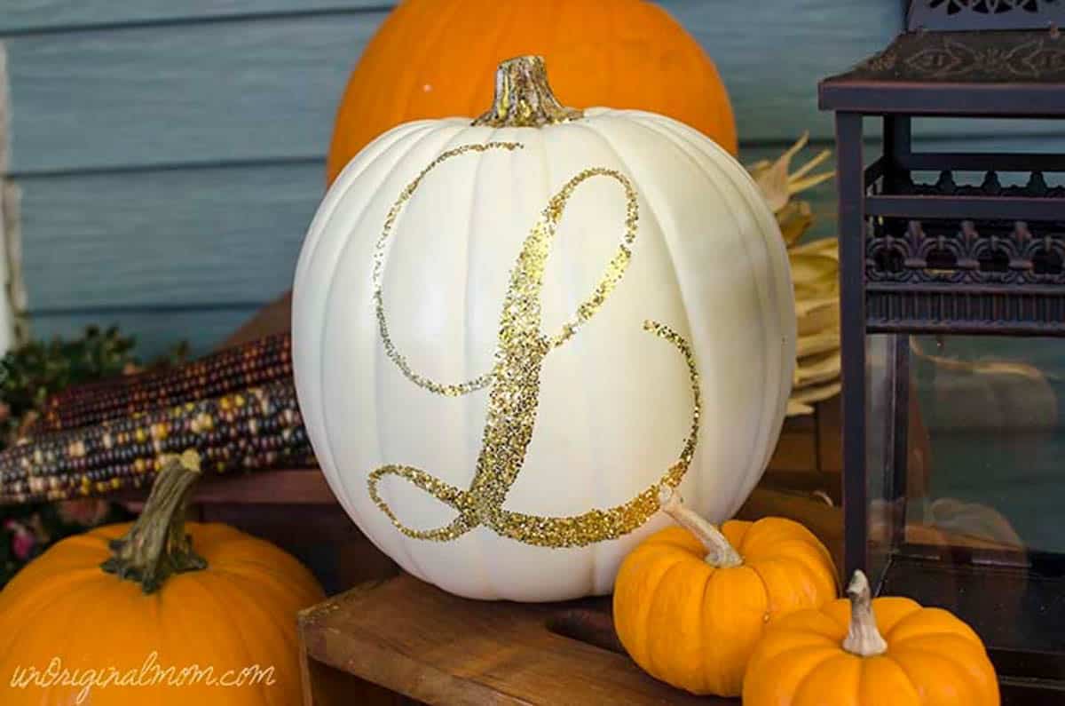 Monogrammed L on a white pumpkin