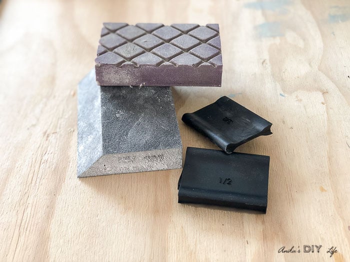 Sanding sponges on a worktop