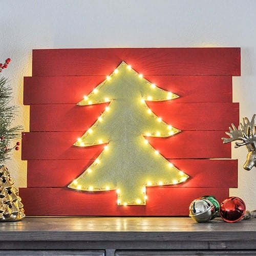 DIY Christmas wall decor with lit LED lights!