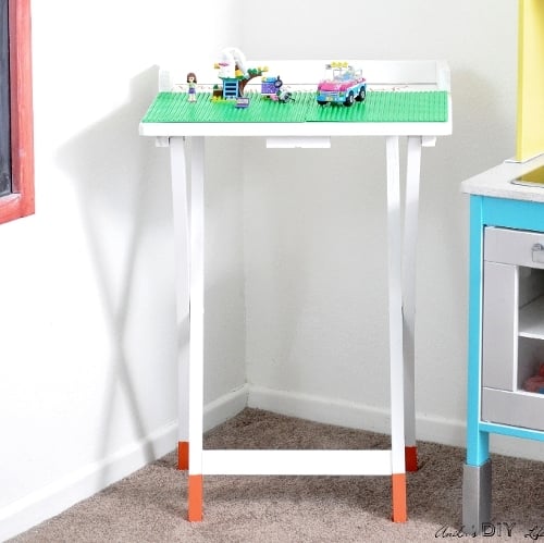 Portable DIY Lego Table from an old TV Table