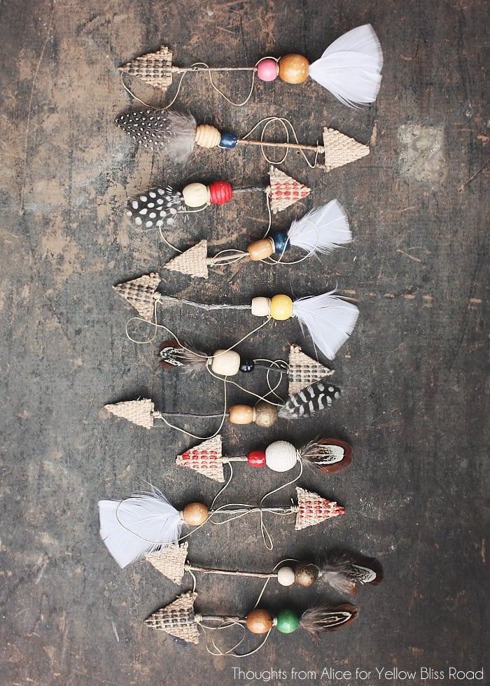 Look at these gorgeous and unique DIY Christmas Ornaments