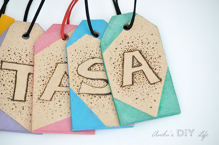 Make your own wood burned monogrammed tags | perfect wood burning project for beginners