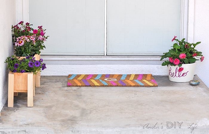 Perfect customized DIY monogrammed doormat