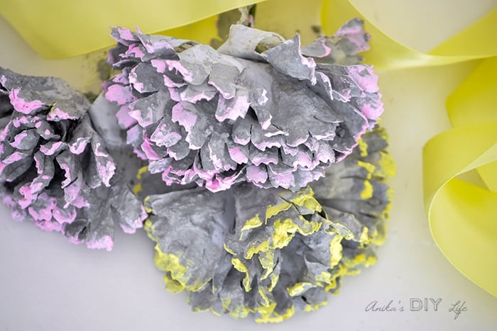 Easy concrete project - DIY Concrete flowers - beginner concrete project