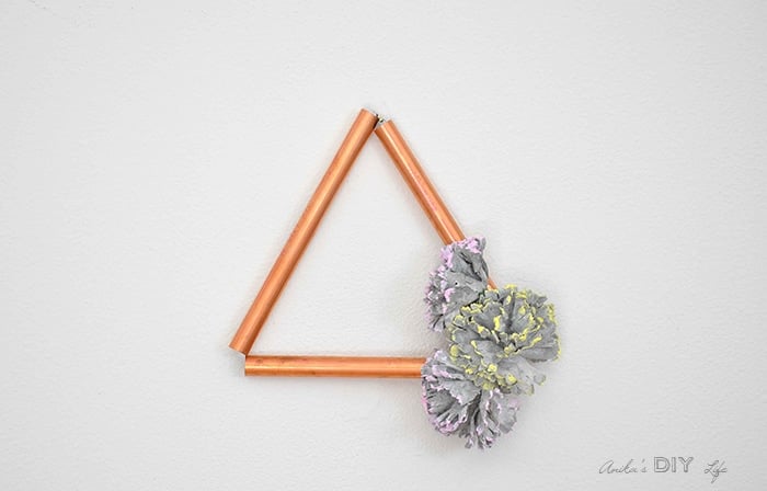 Easy modern copper decor with concrete flowers - full tutorial
