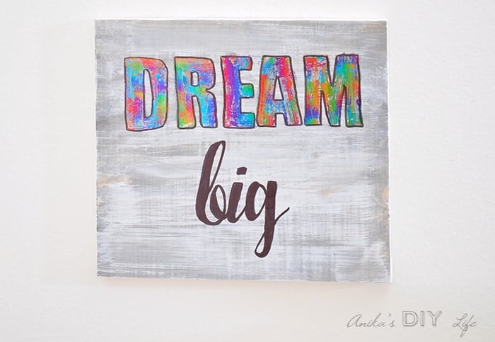 Kids room wall decor - nursery decor idea - colorful deco foil tutorial