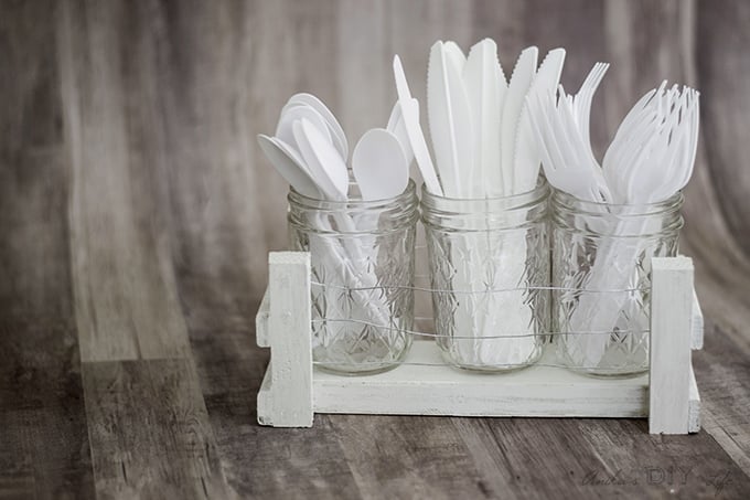 easy mason jar utensil holder | perfect for parties | scrap wood project idea
