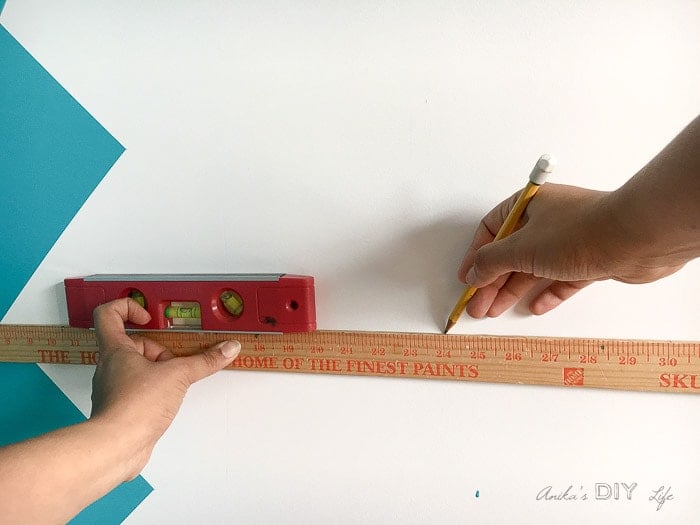 Easy way to create a geometric diamond wall