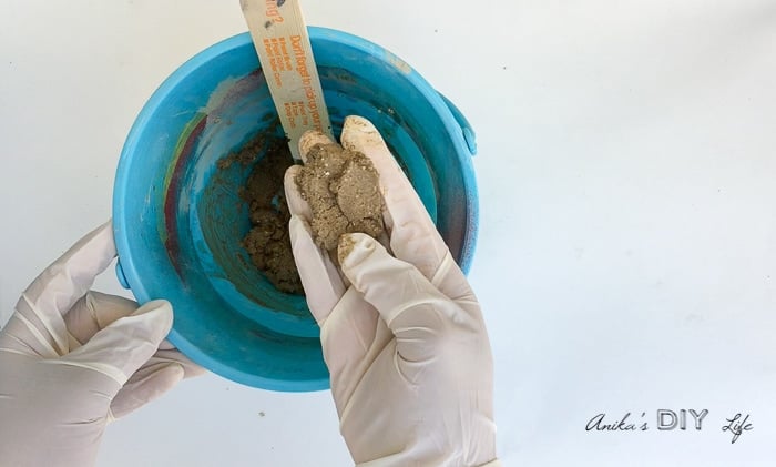 Concrete mixture consistency to make hand formed concrete pumpkins