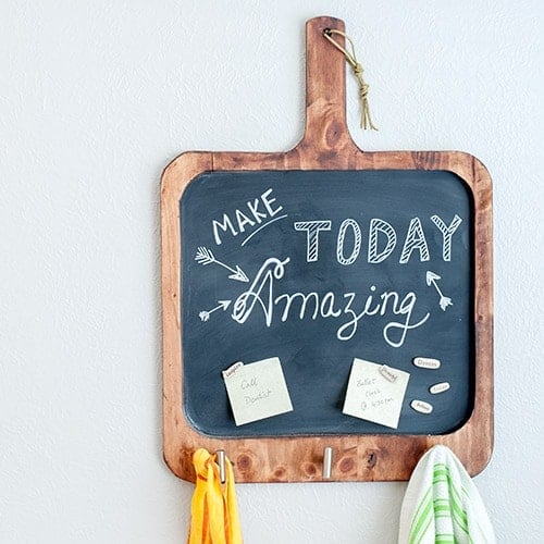 Make an easy DIY magnetic chalkboard for the kitchen with basic tools. This multifunctional board is perfect to write inspirational quotes, add reminders and also for meal planning!