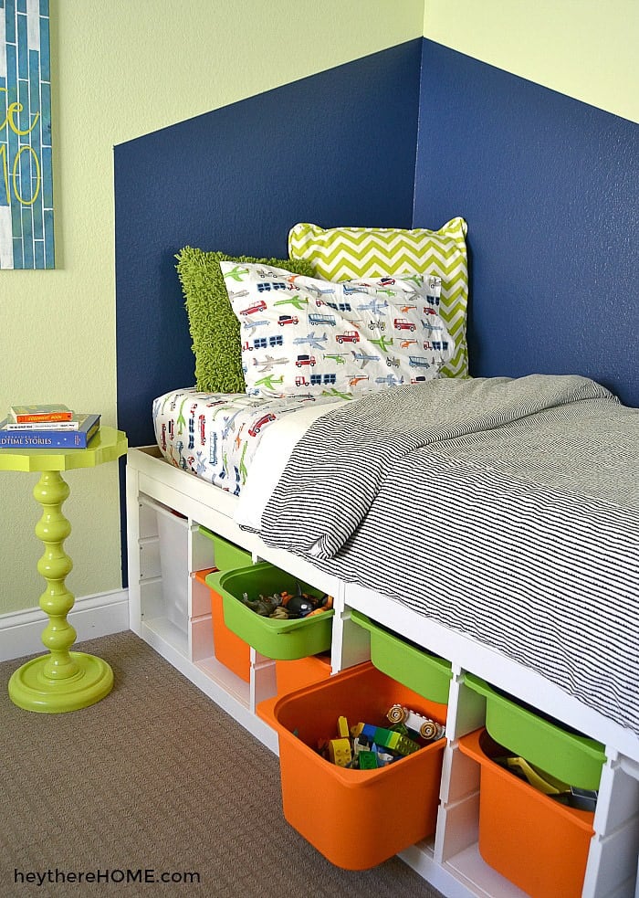 Ikea hack for the bedroom - Ikea bed with under bed storage