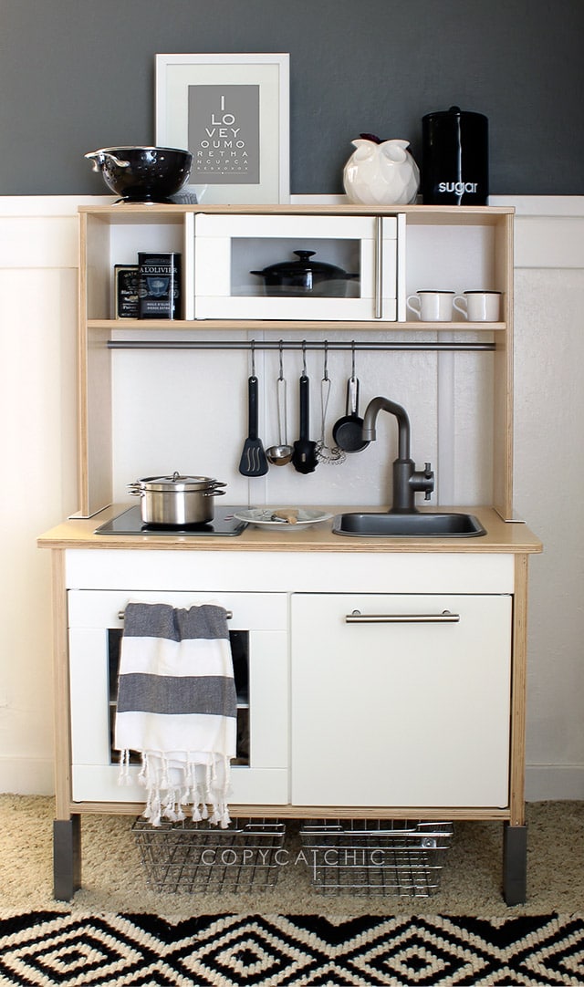 Simple Ikea play kitchen upgrade