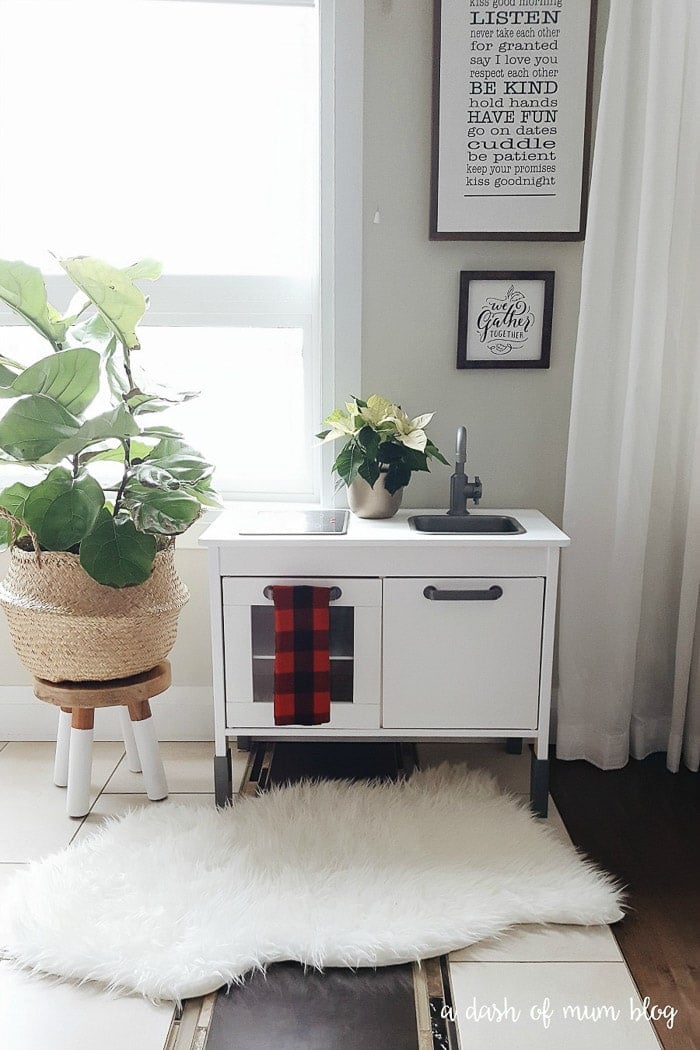 Simple basic ikea play kitchen without hutch