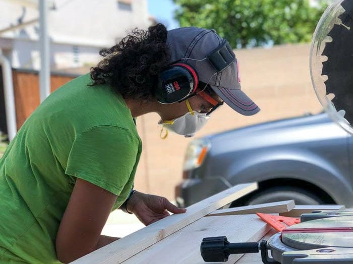 Anika working in heat
