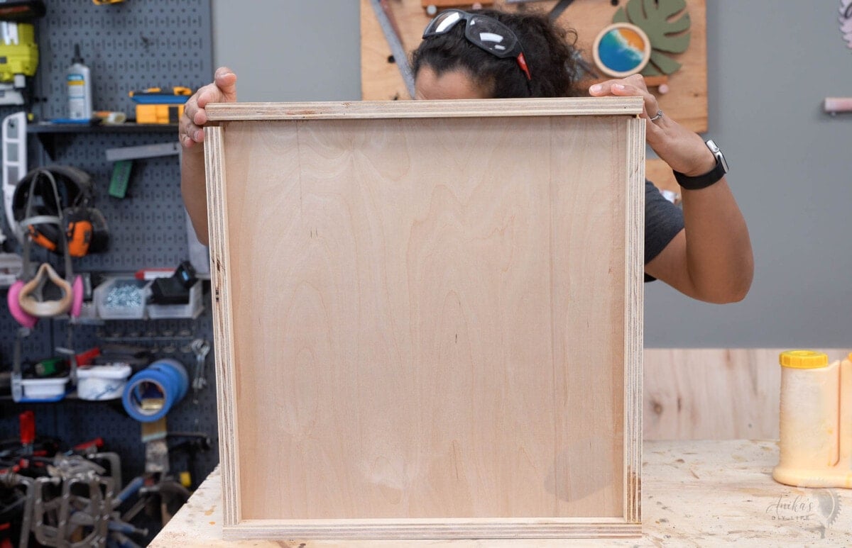Attaching the last side of the drawer box