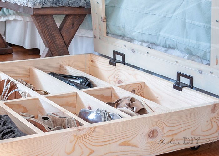 Close up of hinges used for the DIY under bed shoe organizer