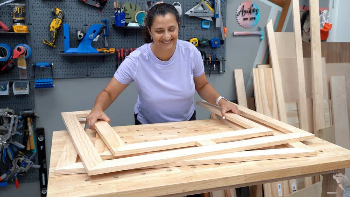 finished legs for the diy modern console table