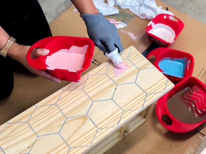 Staining a hexagon pink on a Ikea rast