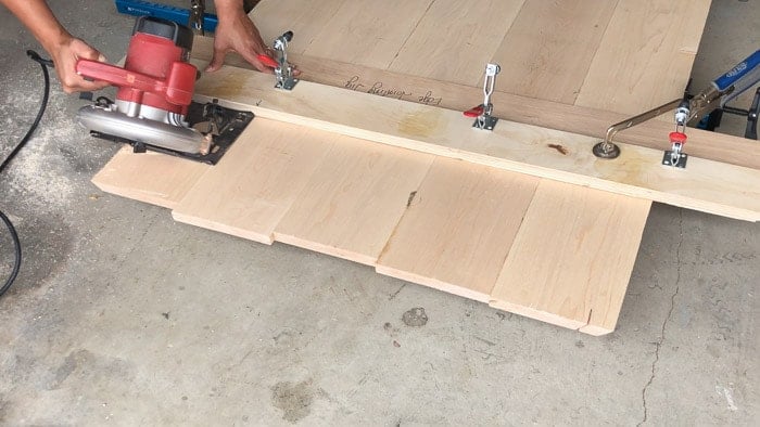 cutting the mitered end of the table top/
