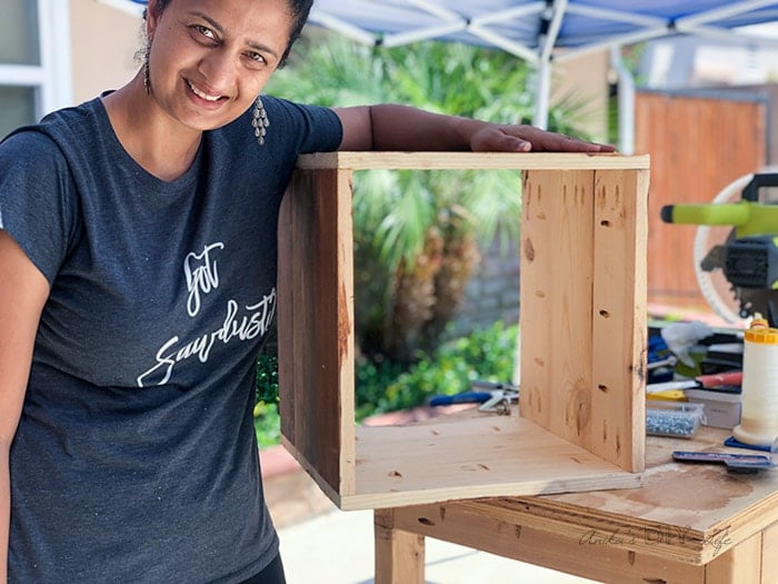 Making the simple nightstand with a box.