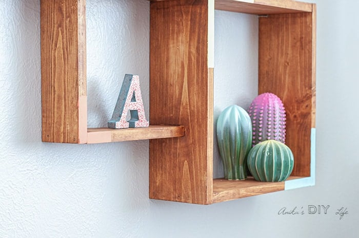 bottom view of the easy DIY modern wall shelf