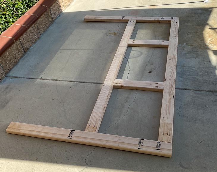 Building frame for a DIY headboard for bed