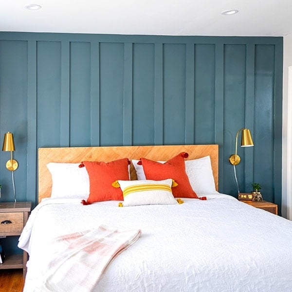 A step by step guide to making your DIY board and batten wall - from measuring, cutting, attaching and finishing - ALL the tips and tricks you need to know!