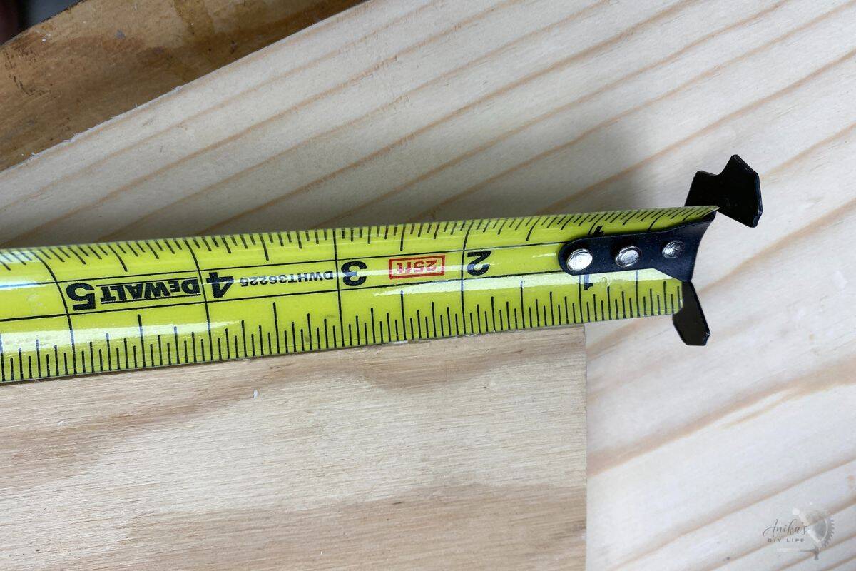 How to burn an inch to accurately measure with a tape measure