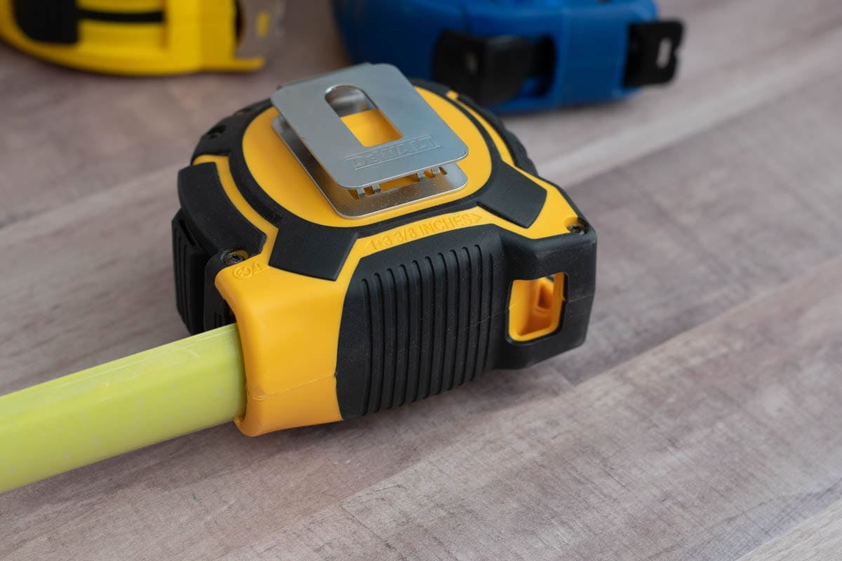 Number of case of tape measure