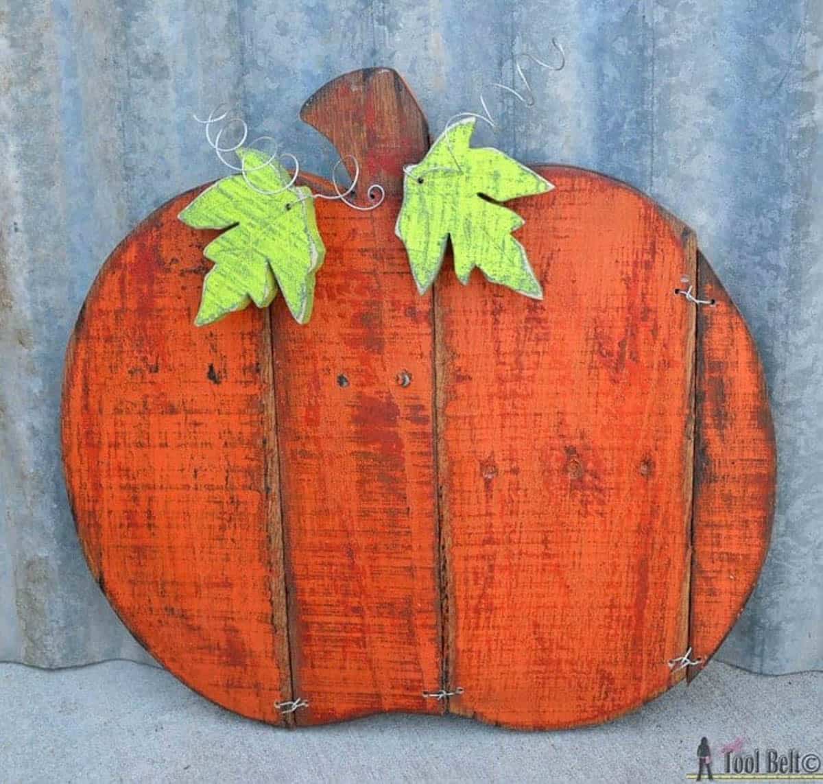 orange pallet wood pumpkin