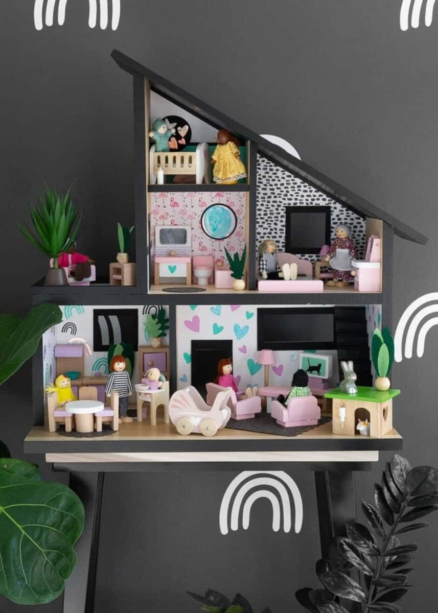 DIY dollhouse DIY gift for kids