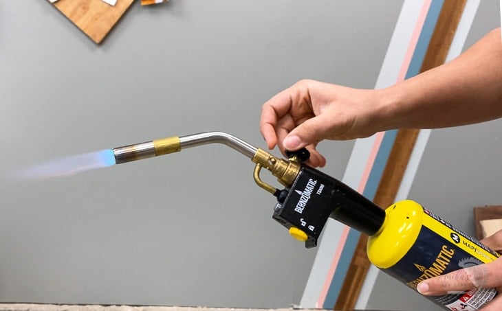 Blow Torch and cylinder operation