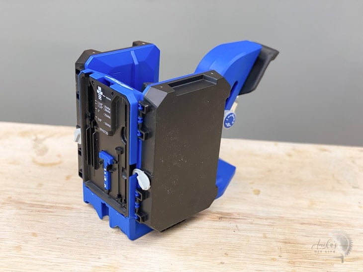 Kreg 720 PRO with the material support wings folded
