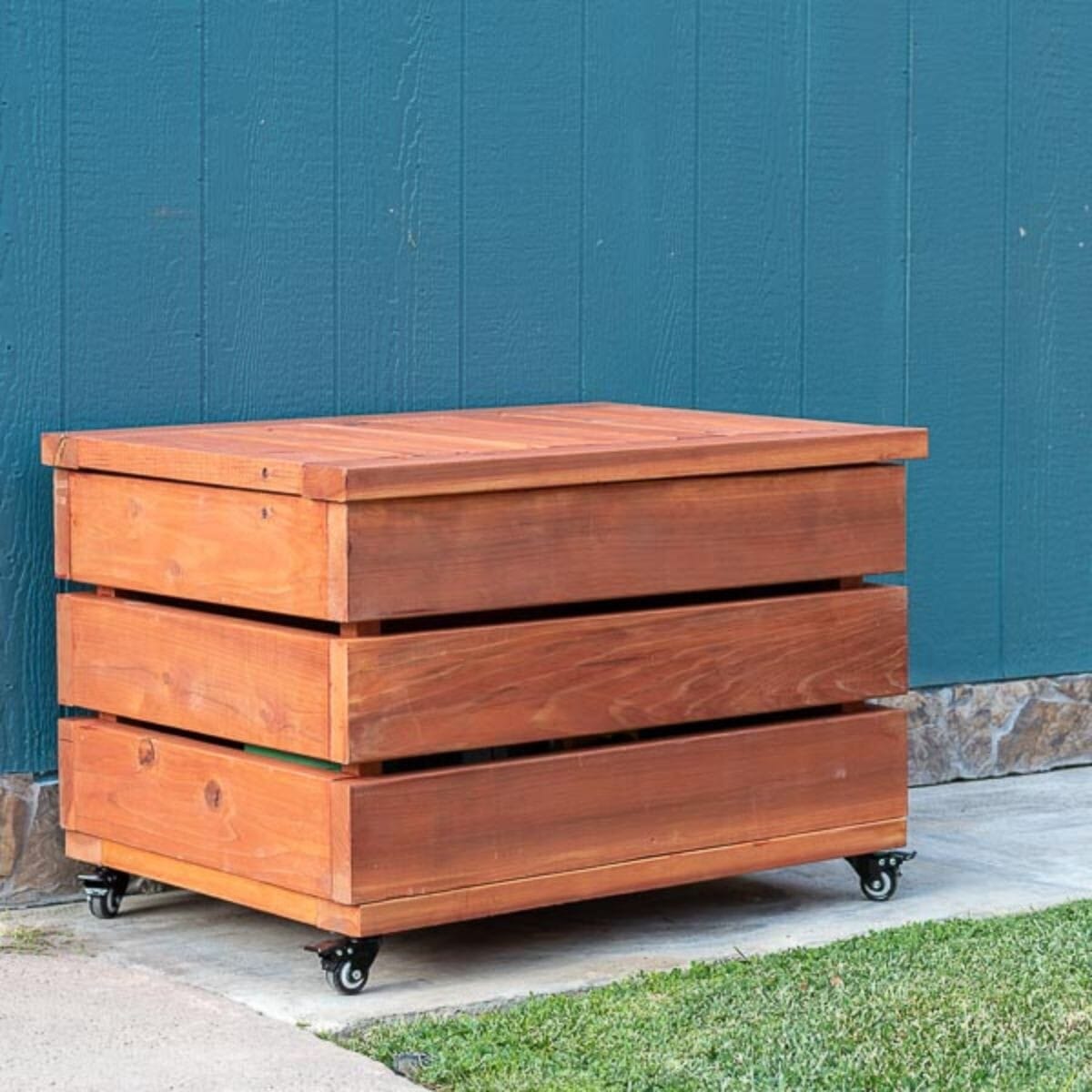 Learn how to build a DIY Outdoor storage box for your patio, porch or deck to store toys, packages and tools.