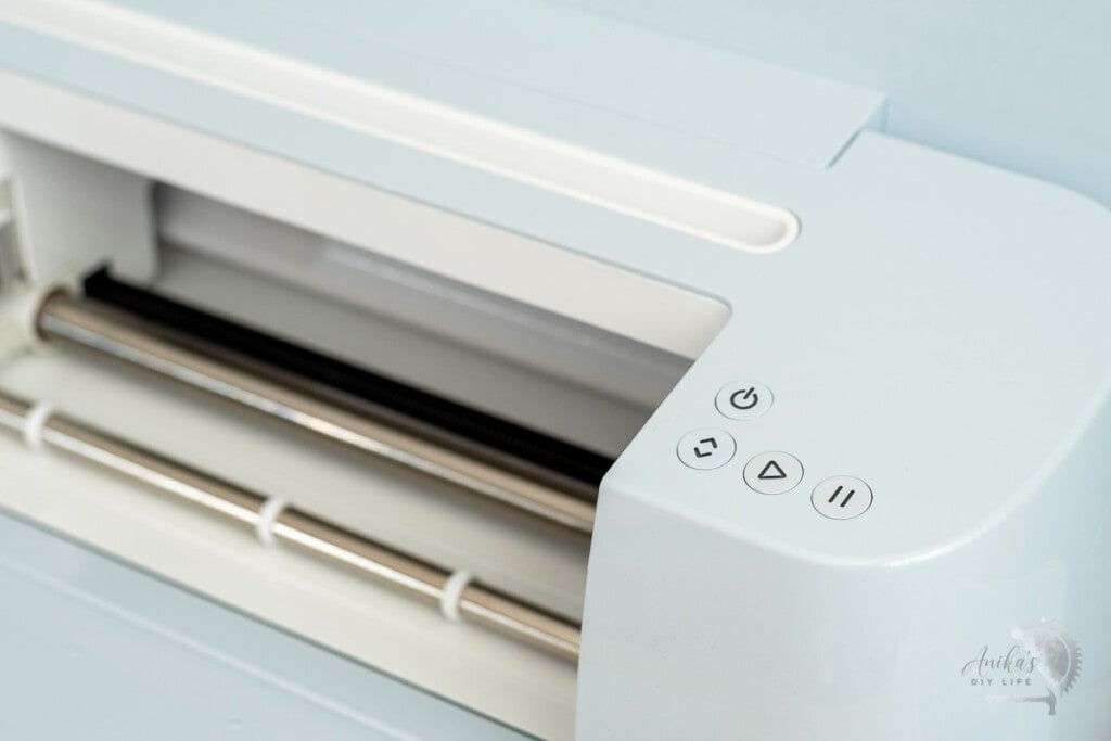 close up of the controls of Cricut Maker 3