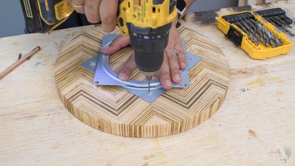 making countersink holes on the top of the lazy susan