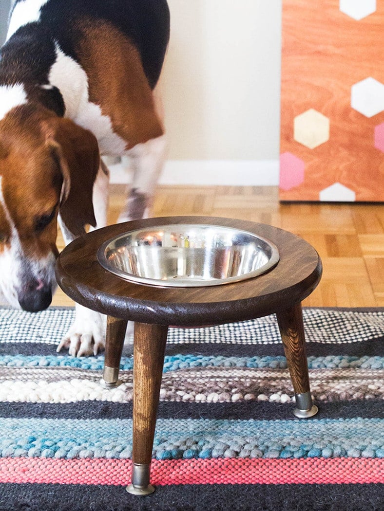 round single bowl dog food stand