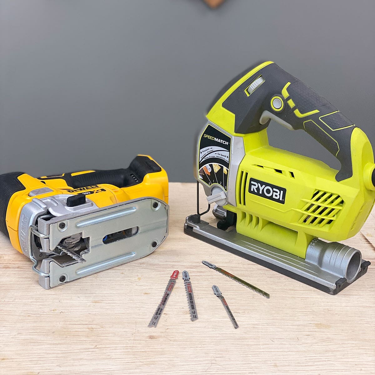 Have you ever needed to cut curves on a project or saw a hole in a piece of wood? You can do that and more with a jigsaw!