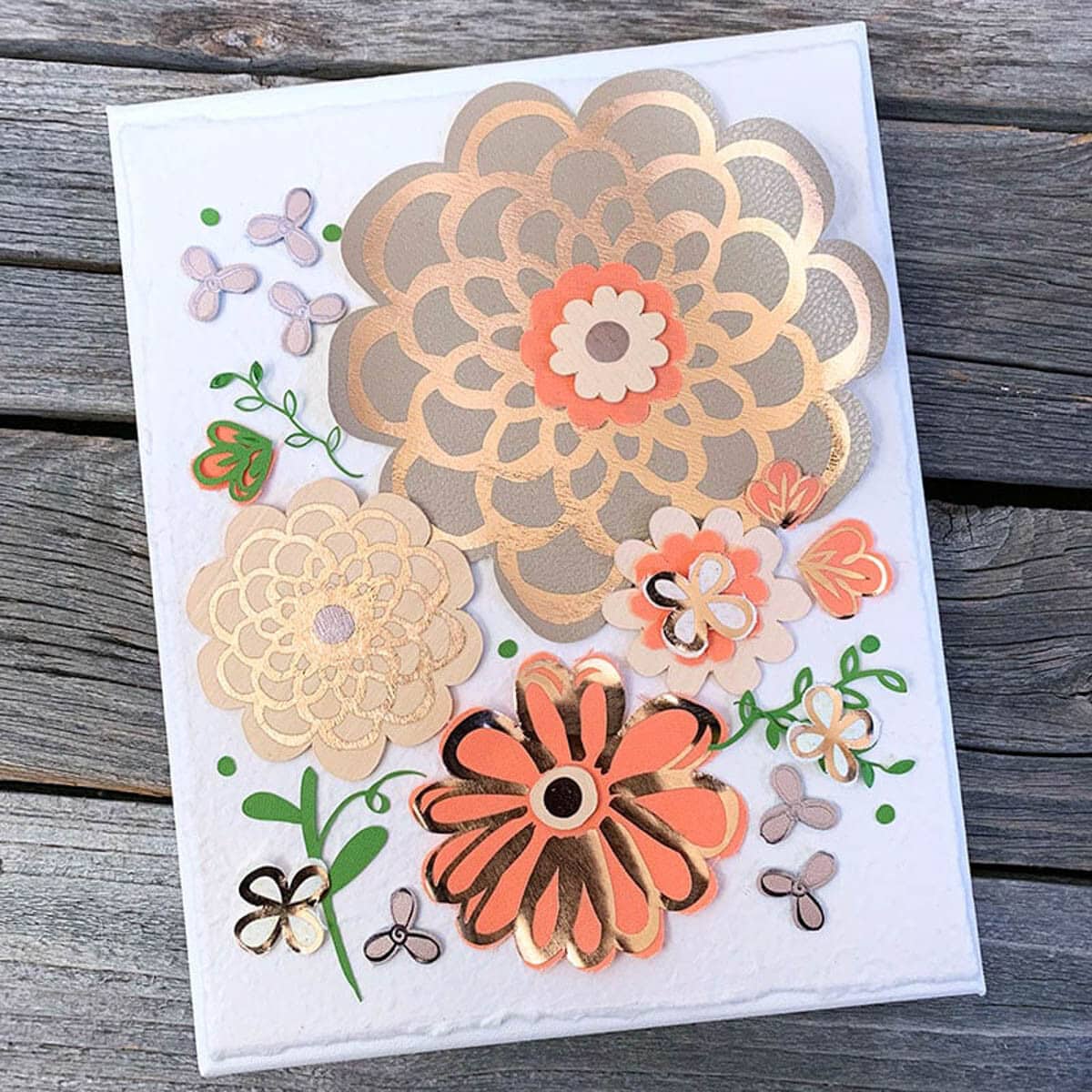Wooden flower art made with Cricut Maker