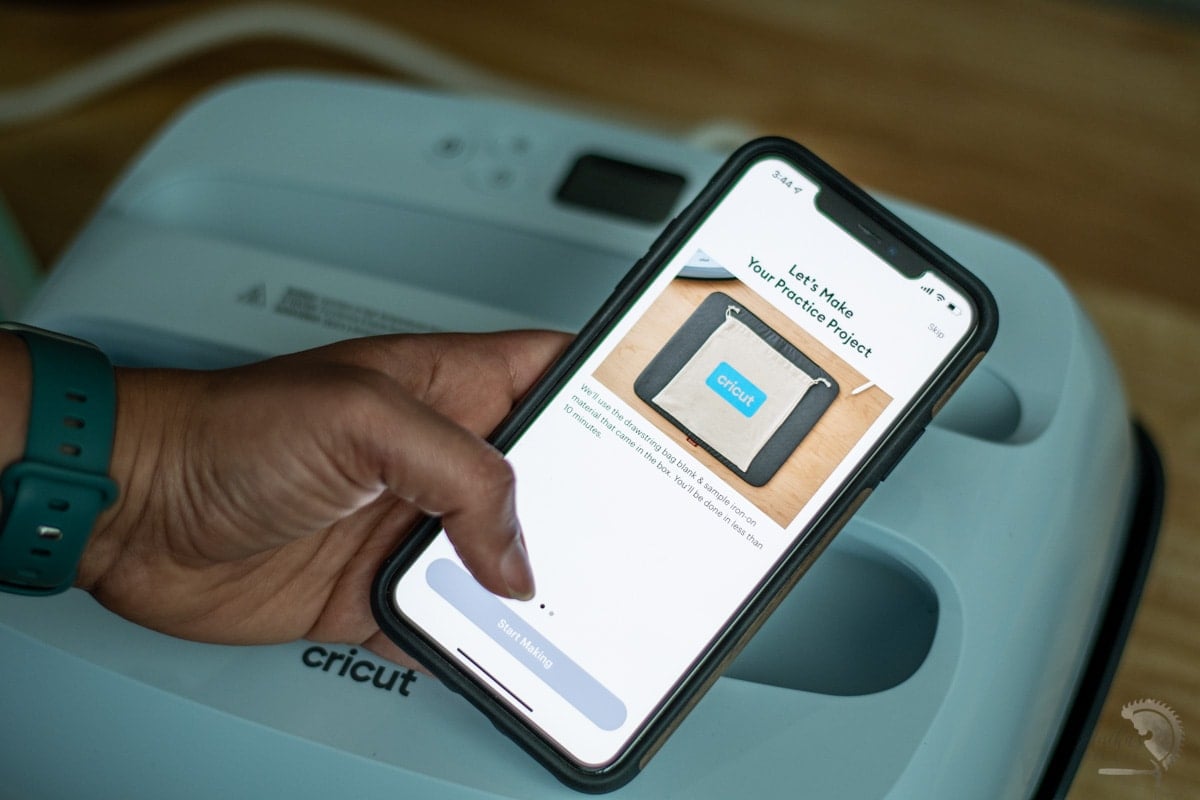 Cricut App prompting to complete sample project