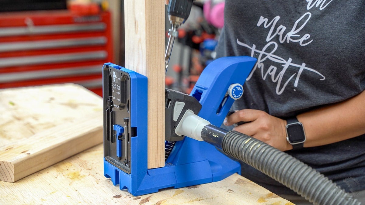 Making pocket holes using the Kreg 720 in 2x4 boards