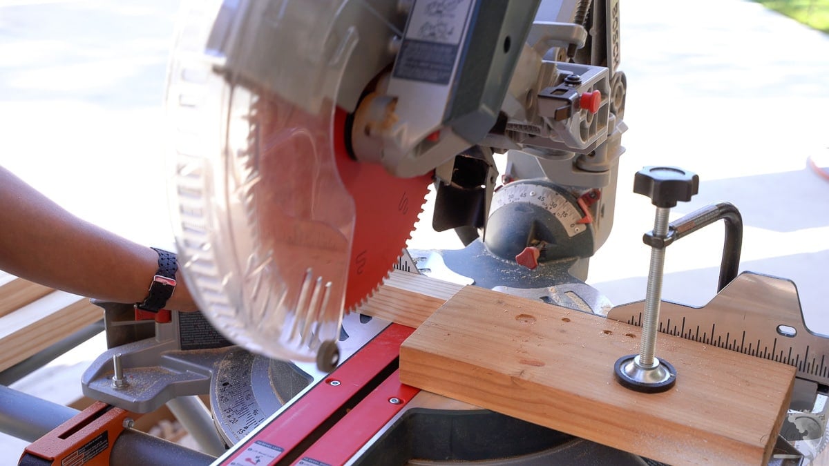 cutting 2x2 board on miter saw