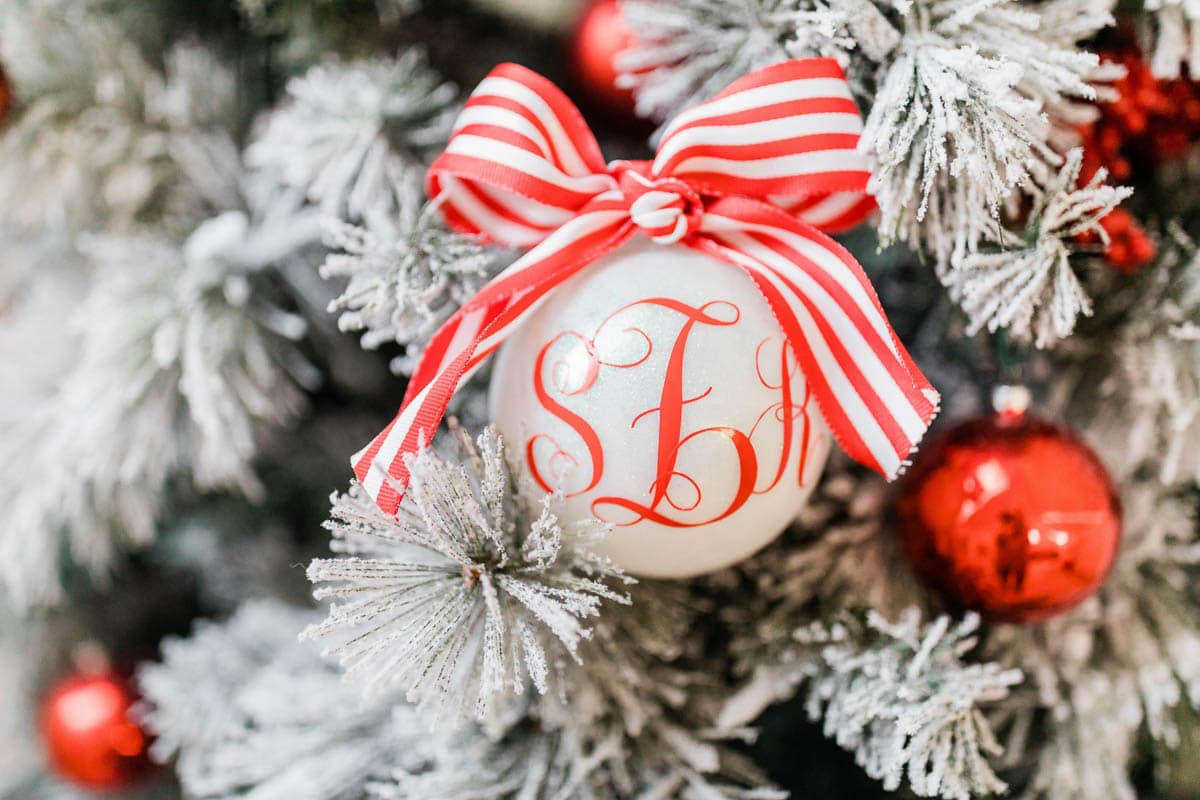 White ball ornament with monogram using glitter and permanent vinyl
