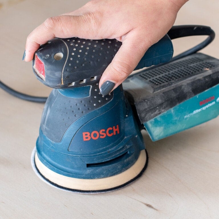 Learn how to properly sand wood using a random orbital sander by understanding sandpaper grits, dos and don't whether staining or painting