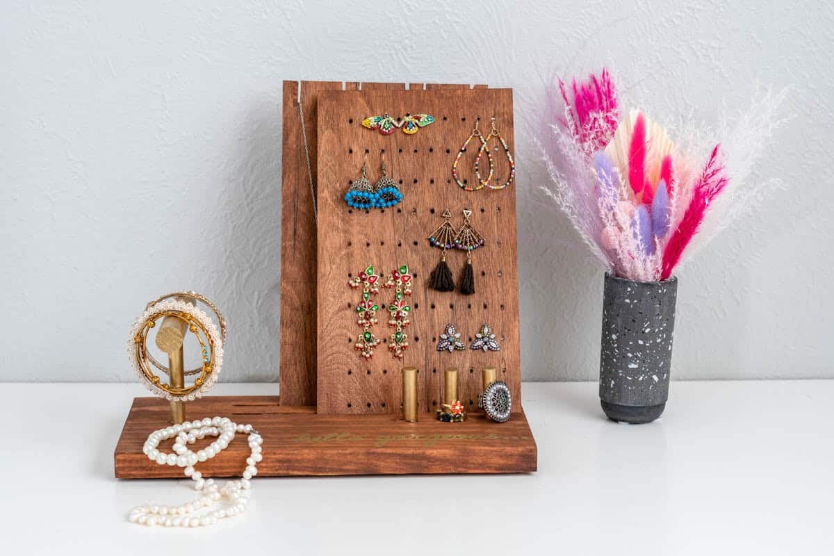 DIY jewelry display with jewelry DIY gift for her