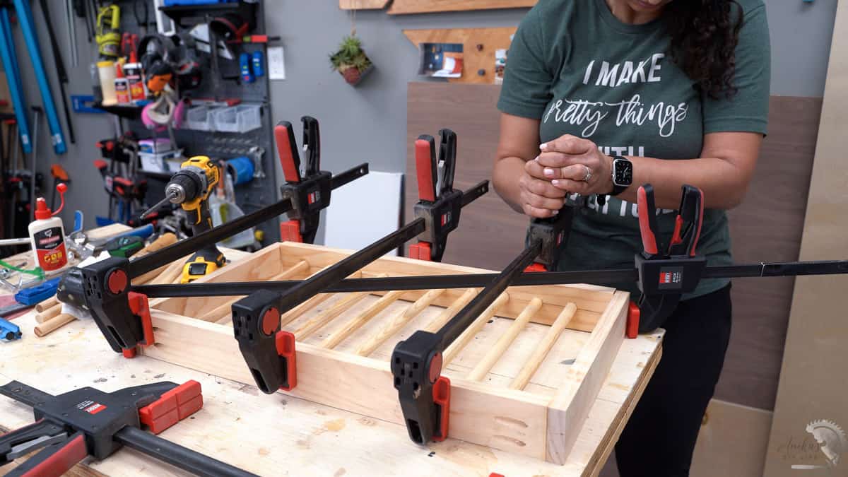 Aligning the pull out drying rack with clamps and making it square